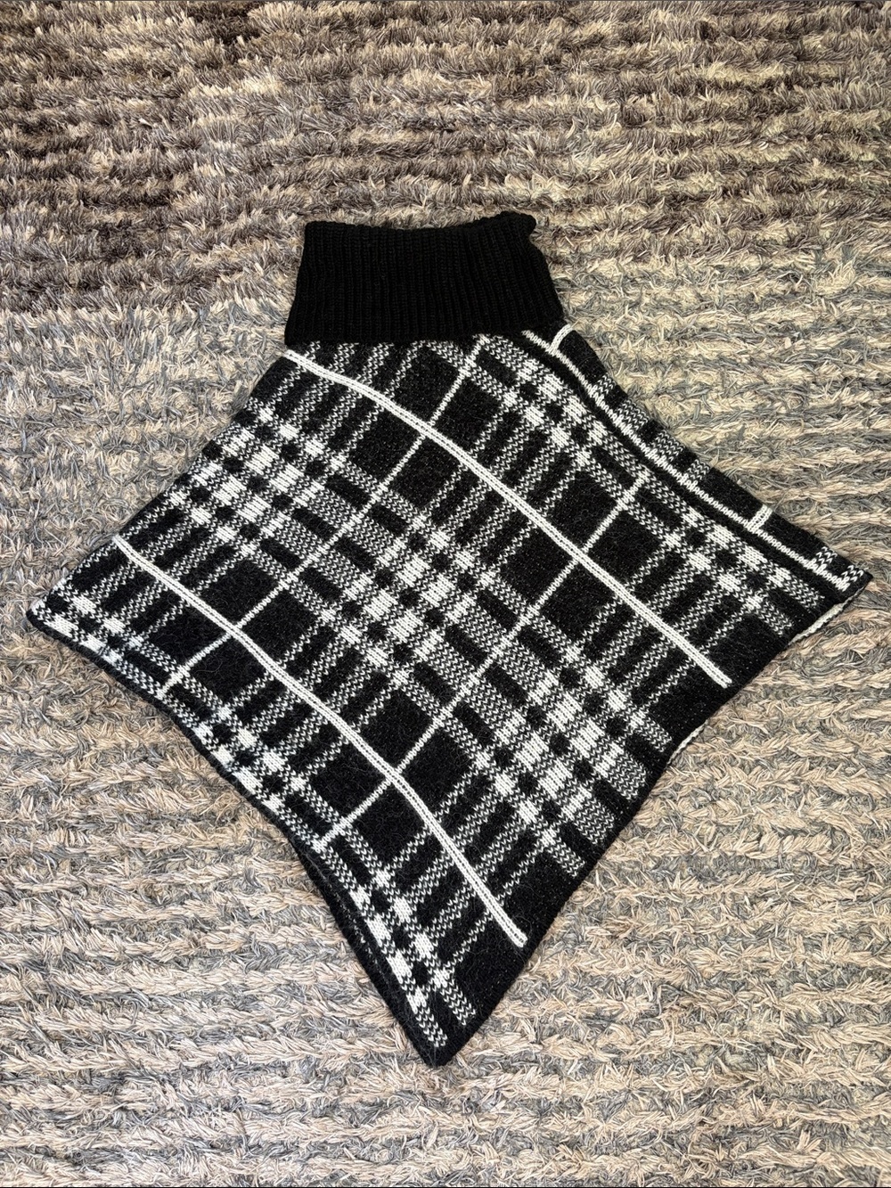 Black & White Plaid Wool Alpaca Knit Turtleneck Cape OS